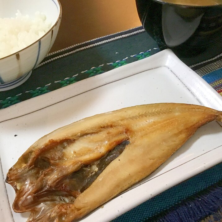フライパンで ホッケの塩焼き レシピ 作り方 By まゆぱとら 楽天レシピ フライパンで ホッケの塩焼き レシピ 作り方 By まゆぱとら 楽天レシピ
